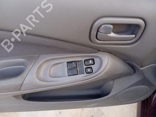 Used Left front window switch NISSAN ALMERA II Hatchback (N16) [2000-2025]  22348202