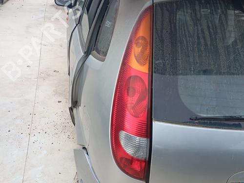 Used Left taillight NISSAN ALMERA TINO (V10) 2.2 dCi (115 hp) 16227613