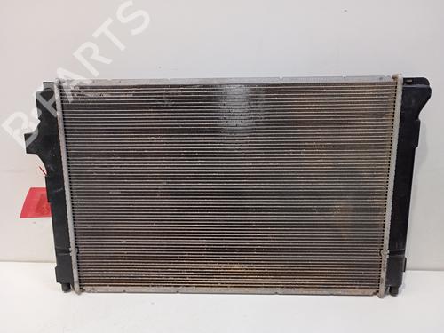 Used Water radiator Water radiator TOYOTA YARIS (_P13_) [2010-2020] 34279602 34279602