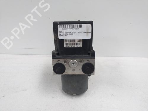 Used ABS pump TOYOTA COROLLA (_E12_) 1.4 D (NDE120_, NDE120R) (90 hp) 15217289