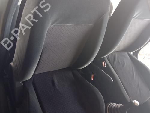 Used Right front seat FORD FIESTA V (JH_, JD_) 1.4 16V (80 hp) 25493626