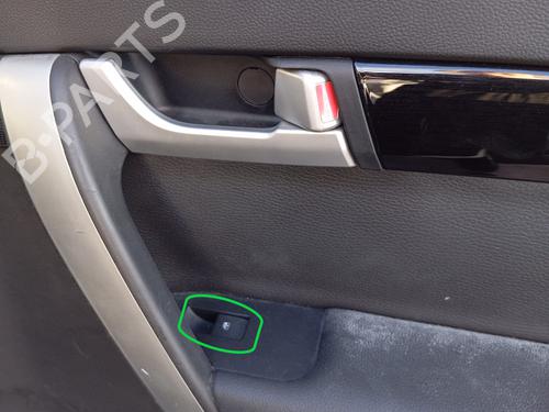 Used Right rear window switch CHEVROLET CAPTIVA (C100, C140) 2.2 D (163 hp) 21575029
