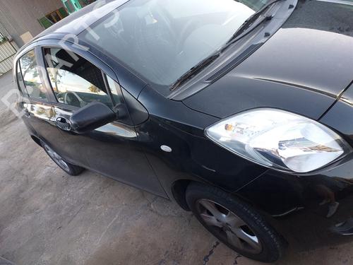 Used Front right lock TOYOTA YARIS (_P9_) [2005-2014]  12284063