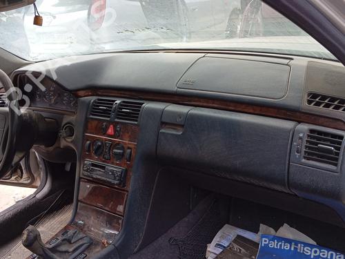 Bakluke CC/Kombi-Kupé MERCEDES-BENZ E-CLASS (W210) E 290 Turbo-D (210.017) | BP12294887C6 