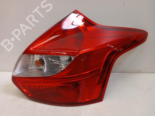 right-taillight-ford-focus-iii-2010-2011-2012-2013-2014-2015-2016-2017-2018-2019-2020-36649032 main image