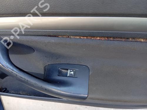 Used Right front window switch VW GOLF V (1K1) [2003-2010]  21162612