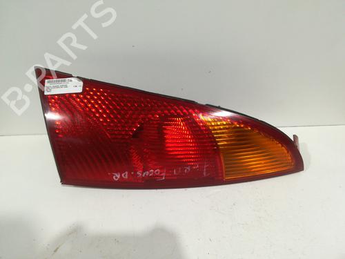 Used Right taillight FORD FOCUS I (DAW, DBW) [1998-2009]  9346643