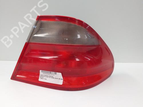 Used Right taillight MERCEDES-BENZ CLK (C208) CLK 200 (208.335) (136 hp) 9355417