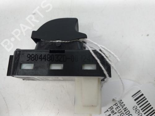 Right front window switch PEUGEOT 3008 II SUV (MC_, MR_, MJ_, M4_) 1.6 BlueHDi 120 | BP25156325I26 