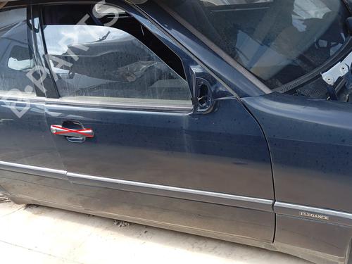 Used Right front door MERCEDES-BENZ C-CLASS (W202) C 200 (202.020) (136 hp) 12277448