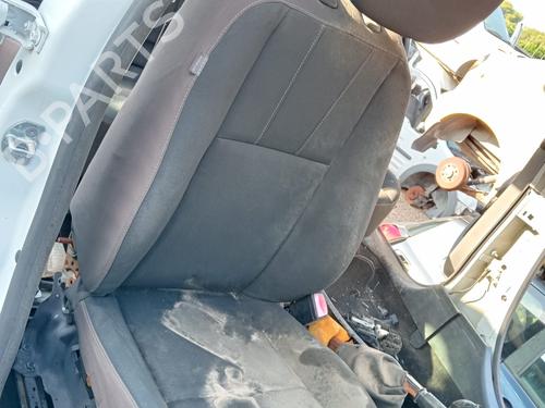 Used Right front seat RENAULT MEGANE III Hatchback (BZ0/1_, B3_) 1.5 dCi (86 hp) 12287400