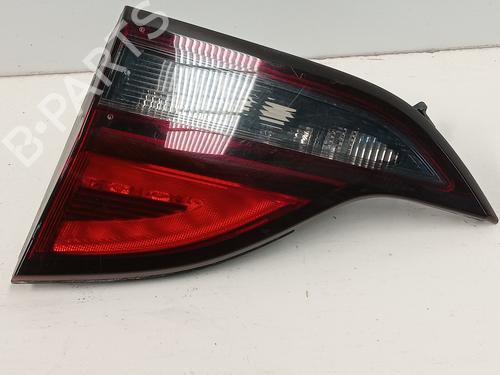 right-tailgate-light-opel-zafira-tourer-c-p12-2011-33689016 main image