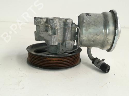 Used Steering pump TOYOTA AVENSIS (_T22_) [1997-2003]  9350924