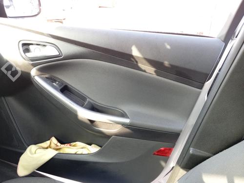 Used Front right interior door handle FORD FOCUS III 1.6 TDCi (95 hp) 20651118