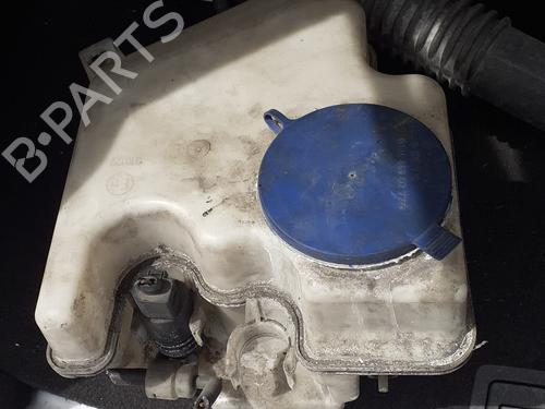 Used Windscreen washer tank MERCEDES-BENZ B-CLASS Sports Tourer (W245) B 180 CDI (245.207) (109 hp) 16234426