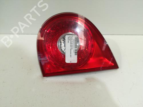 Feu de coffre droit VW GOLF V (1K1) [2003-2010]  13686443