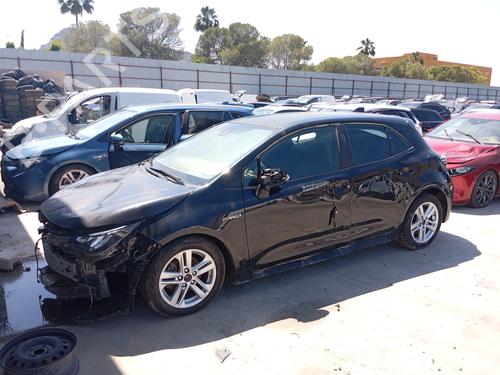 Right front door TOYOTA COROLLA Saloon (_E21_) 1.6 VVTi (ZRE210) | BP32411342C3 