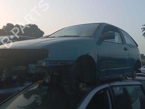 Right headlight SEAT IBIZA II (6K1) 1.9 D | BP16233378C29 