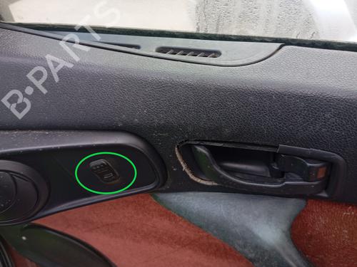 Right front window switch ALFA ROMEO 146 (930_) 1.9 TD (930.B4A) BP22760223I26
