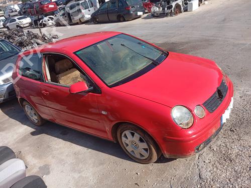 Høyre foran invendig håndtak VW POLO (9N_, 9A_) 1.4 16V (75 hp) 23965884