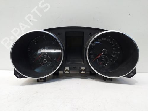 Used Instrument cluster VW GOLF VI (5K1) [2008-2014]  24527769
