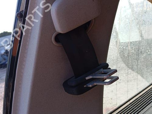 Used Rear left seatbelt VW TOURAN (1T1, 1T2) 1.9 TDI (105 hp) 21054804