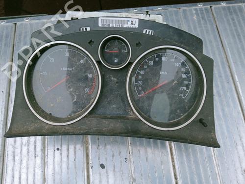 Used Instrument cluster OPEL ASTRA H (A04) [2004-2014]  16231258