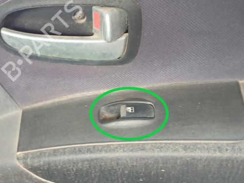 Used Right front window switch HYUNDAI MATRIX (FC) 1.6 (103 hp) 18147391