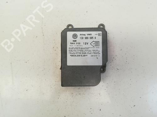 Airbag module SEAT LEON (1M1) 1.6 16 V (105 hp) 9348557