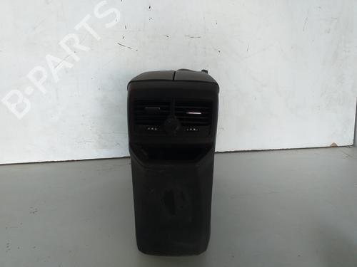 Armrest / Center console PEUGEOT 3008 II SUV (MC_, MR_, MJ_, M4_) 1.6 BlueHDi 120 | BP25743455I20 