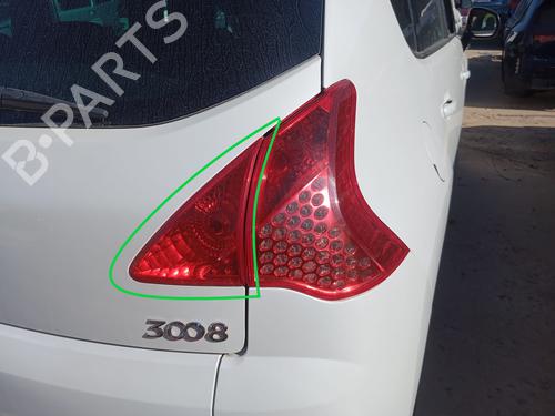 Lampa tylna klapy bagażnika prawa PEUGEOT 3008 I MPV (0U_) | BP30712828C80