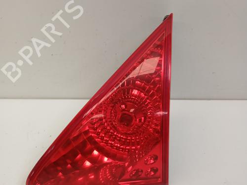 Używane Lampa tylna klapy bagażnika prawa PEUGEOT 3008 I MPV (0U_) [2009-2017]  30712828