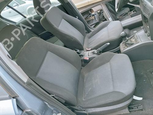 Sæde højre fortil OPEL ASTRA H (A04) 1.7 CDTI (L48) (100 hp) 16232807