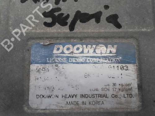 Used AC compressor KIA SEPHIA Saloon (FA) [1992-2001]  10245701
