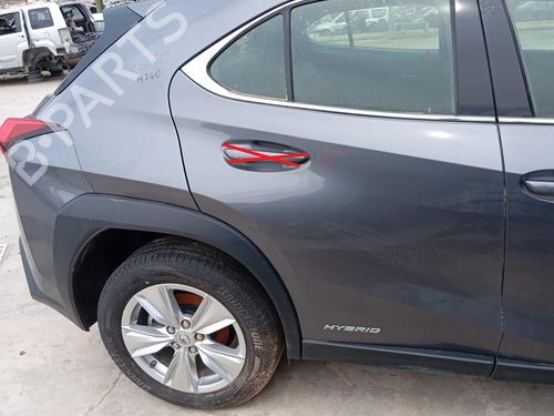 right-rear-door-lexus-ux-_aa1_-_ah1_-_ma1_-2018-26122156 main image