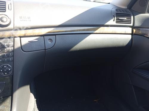 Boîte à gants MERCEDES-BENZ E-CLASS (W211) E 270 CDI (211.016) (177 hp) 26331584