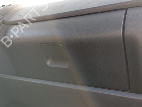 Used Glove box VW POLO (9N_, 9A_) 1.4 16V (75 hp) 20338453