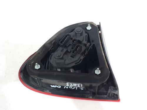 Right taillight SEAT LEON (1M1) 1.6 16 V | BP10516989C35 