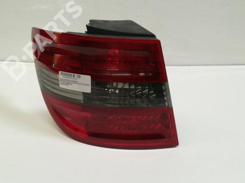 Used Left taillight Left taillight MERCEDES-BENZ B-CLASS Sports Tourer (W245) B 180 CDI (245.207) (109 hp) 10224834 10224834