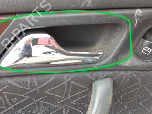 Venstre bak invendig håndtak MERCEDES-BENZ C-CLASS (W203) C 270 CDI (203.016) (170 hp) 16237174