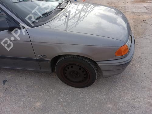Used Right front fenders OPEL ASTRA F Saloon (T92) 1.4 (F19, M19) (82 hp) 31362001