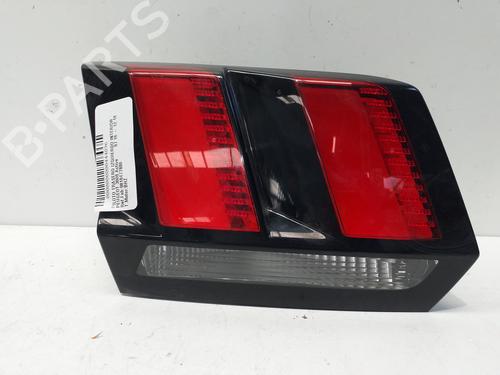 Used Left tailgate light PEUGEOT 3008 II SUV (MC_, MR_, MJ_, M4_) 1.6 BlueHDi 120 (120 hp) 25440483