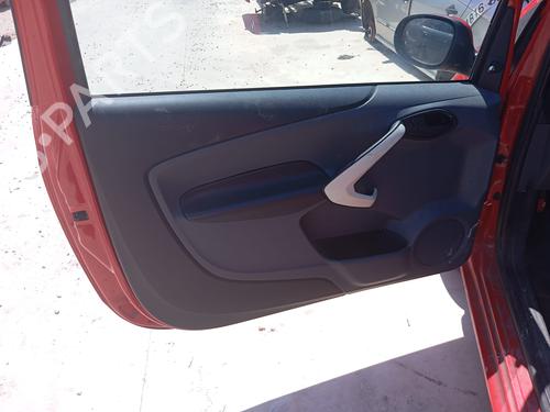 Venstre foran invendig håndtak FORD KA (RU8) 1.2 (69 hp) 26033345
