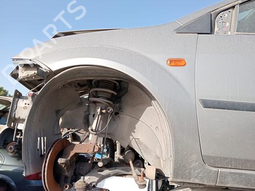 Used Left front fenders FORD FIESTA V (JH_, JD_) 1.4 16V (80 hp) 18347320