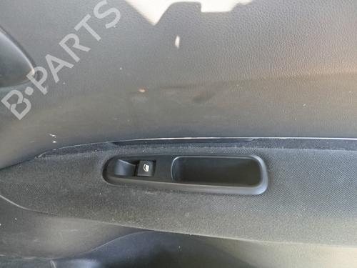 Used Right rear window switch PEUGEOT 5008 (0U_, 0E_) 1.6 HDi (112 hp) 28702969