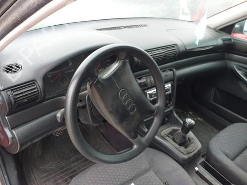 Used Dashboard AUDI A4 B5 Avant (8D5) 1.8 (125 hp) 16232363