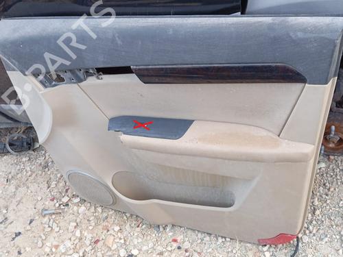 Used Front right panel CHEVROLET CAPTIVA (C100, C140) 2.0 D 4WD (150 hp) 12273684