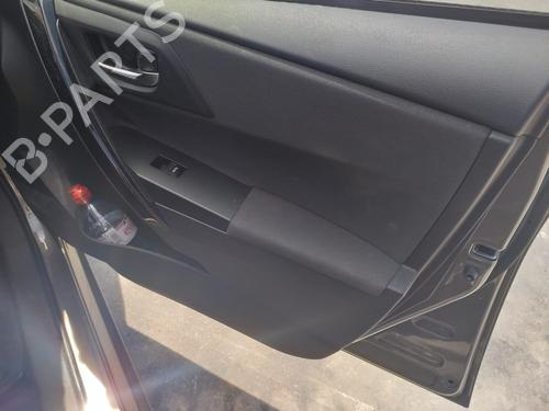 Front right interior door handle TOYOTA AURIS (_E18_) 1.8 Hybrid (ZWE186_, ZWE186R) | BP13618930I14 
