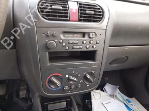 Used Radio OPEL CORSA C (X01) 1.7 DI (F08, F68) (65 hp) 21665235