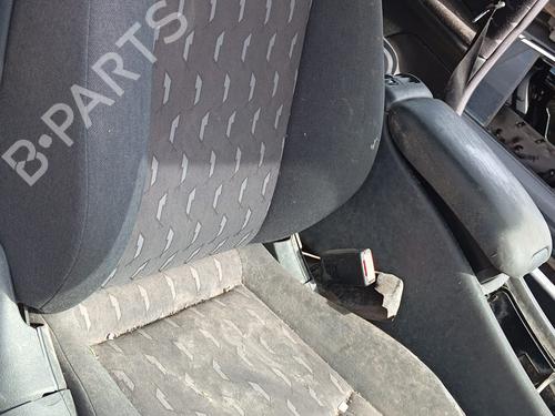 Used Right front seat MERCEDES-BENZ C-CLASS Coupe (CL203) C 220 CDI (203.706) (143 hp) 16234687